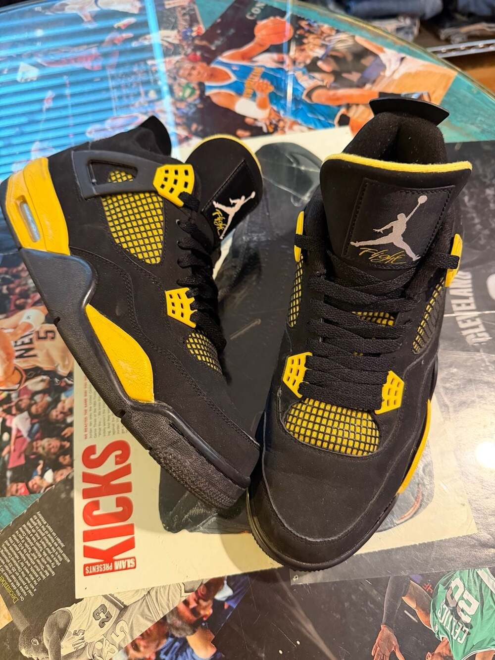 Nike Air Jordan 4 Retro Thunder size 10.5 men’s 2012 release